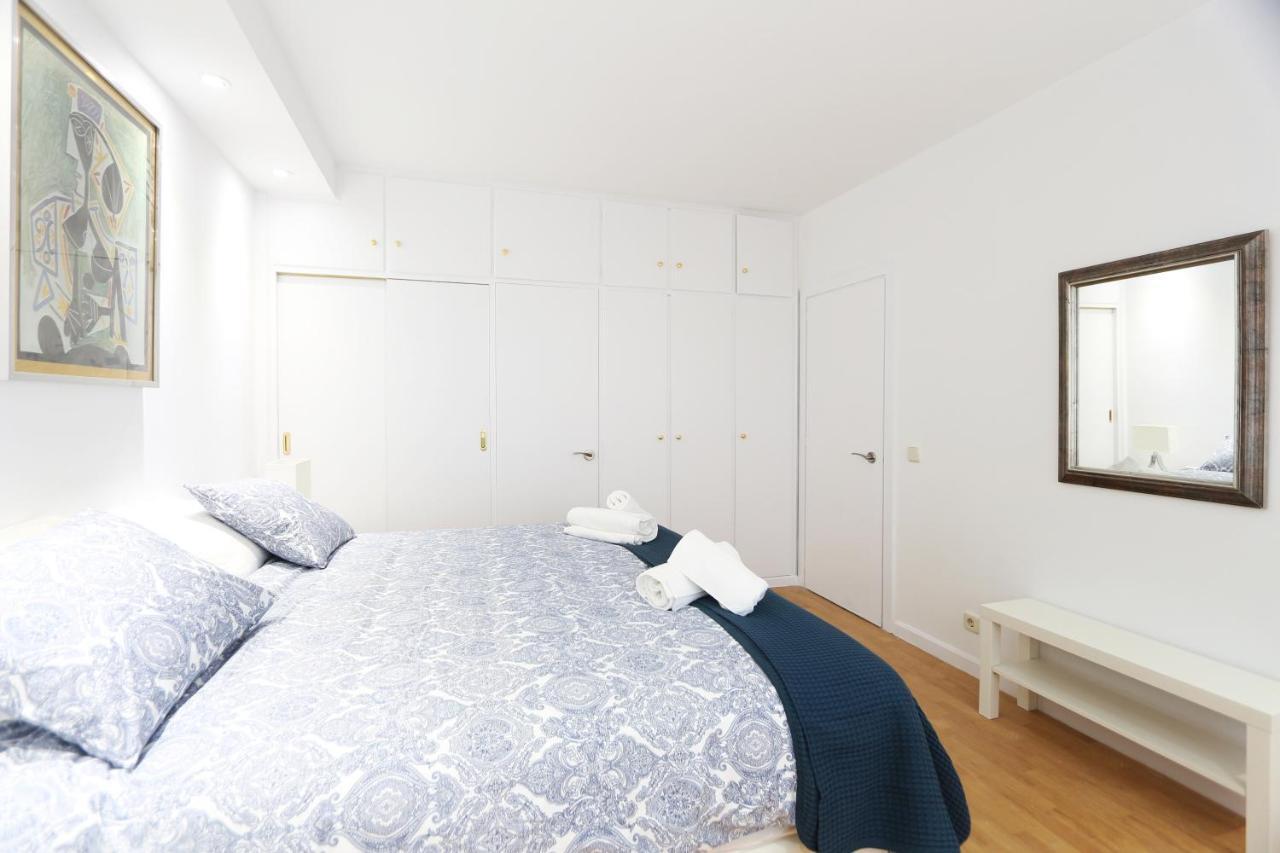 Apartamento Urbantec Realty - Plaza de Colón Madrid Exterior foto