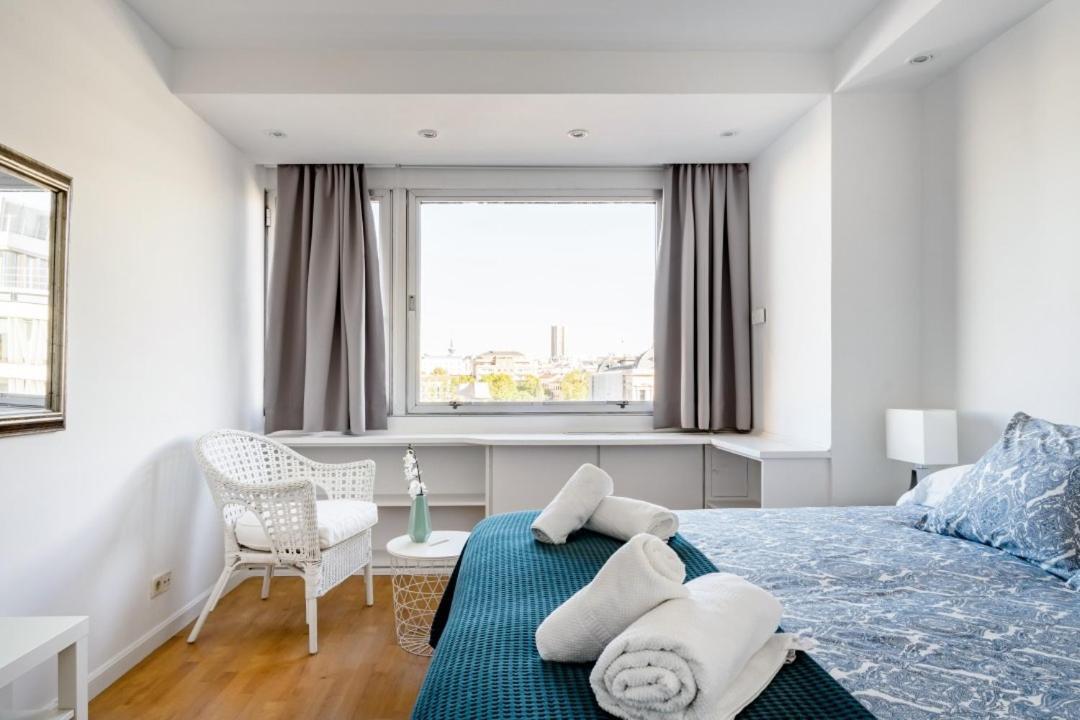 Apartamento Urbantec Realty - Plaza de Colón Madrid Exterior foto